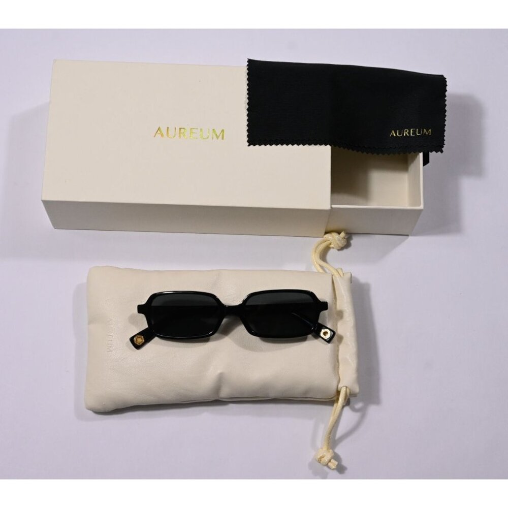AUREUM Palma Sunglasses in Black - Picture 4 of 7